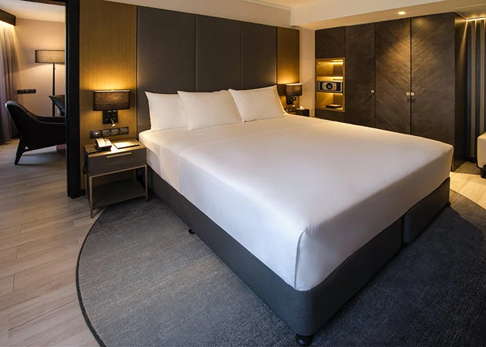 k hotel jnrsuite hero 2.jpg